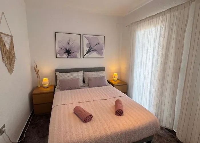 Great Holiday Apartment Close To The Beach